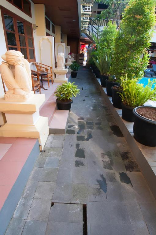 Rosani Hotel Kuta Lombok Esterno foto