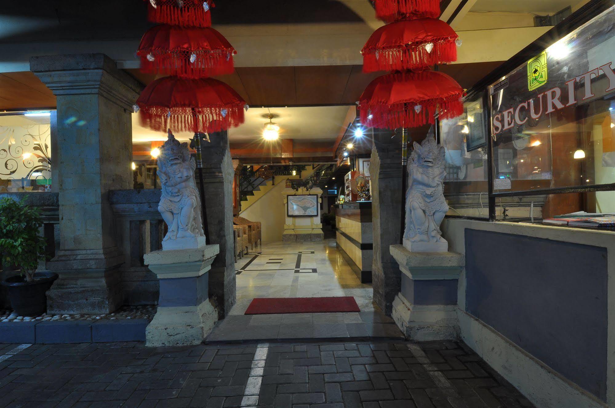 Rosani Hotel Kuta Lombok Esterno foto